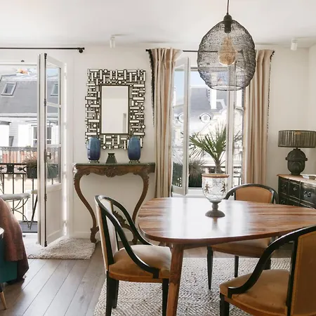 Rue Barbet De Jouy Apartment *