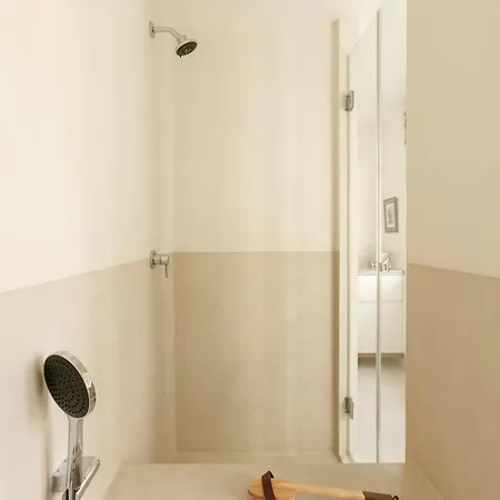 Appartement Rue Barbet De Jouy